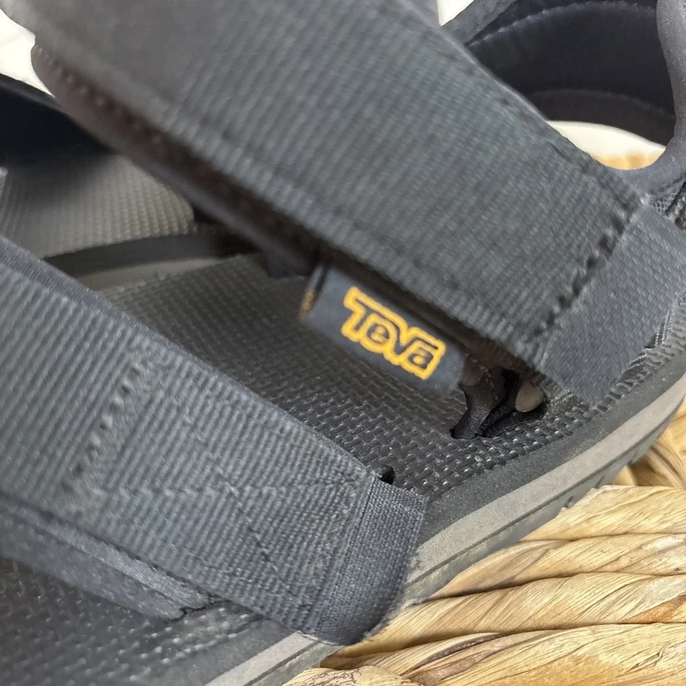 Teva Hurricane XLT2 Alp Mens 12 Black Strappy Hiking Sandals Vibram‎ 1107725